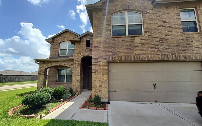 Building Photo - 3303 Zephyr Park Ln