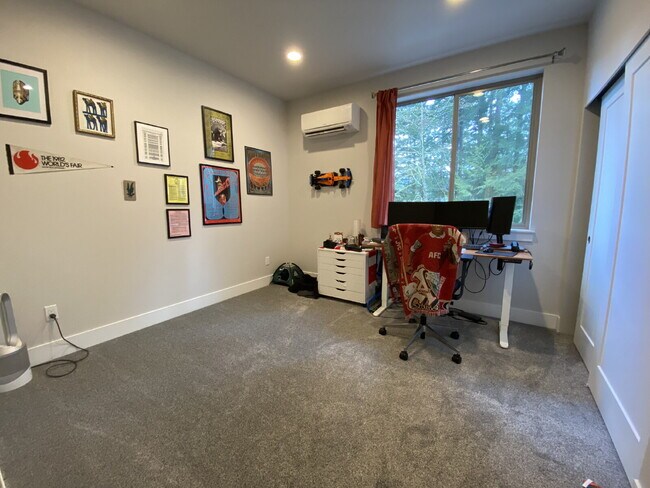 Building Photo - Elevated Modern Living in the Trees of Sudden Valley