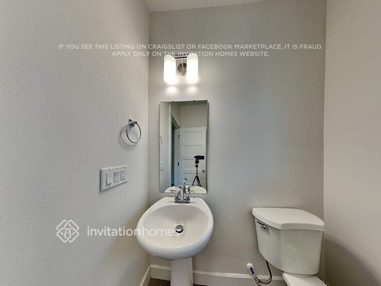 Building Photo - 508 Cope St SW