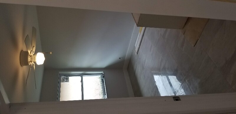 Building Photo - 5913 Lincoln St