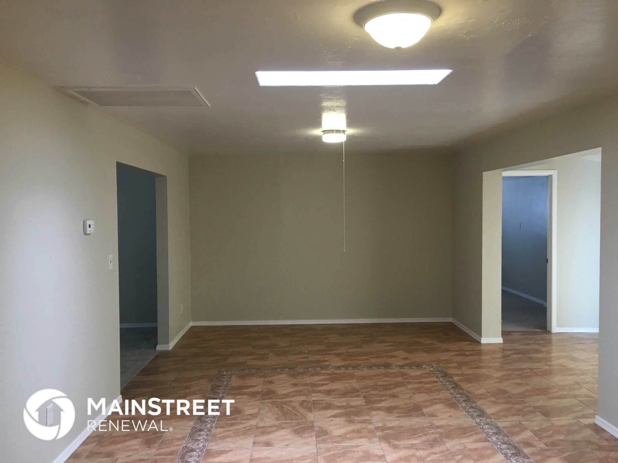 Building Photo - 2561 W Virginia St