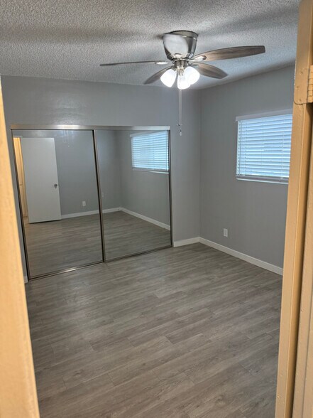 Building Photo - 3337 S Durango Ave