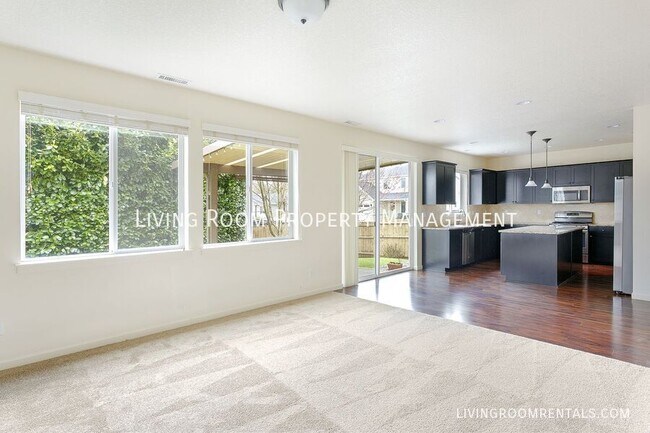 Building Photo - 10108 NE 139th Ave