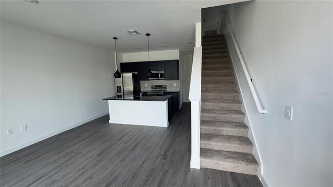 Building Photo - 8798 Positivity Dr