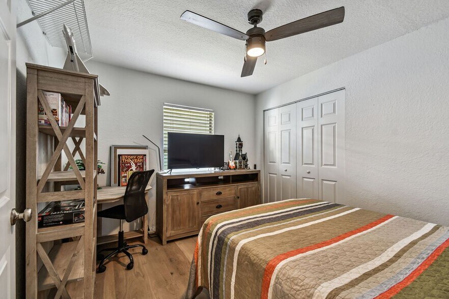 Building Photo - 1763 Montana Ave NE