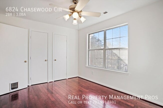 Building Photo - 6824 Chasewood Cir