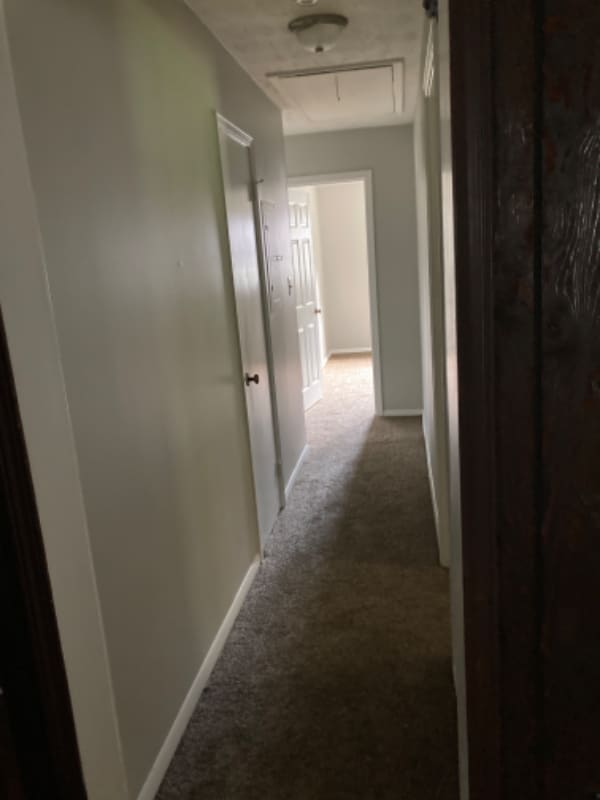 Building Photo - 127 Huff Dr