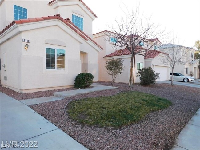 Building Photo - 2413 Belt Buckley Dr
