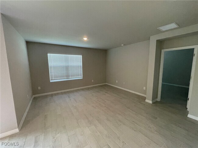 Building Photo - 3720 SW 12th Pl