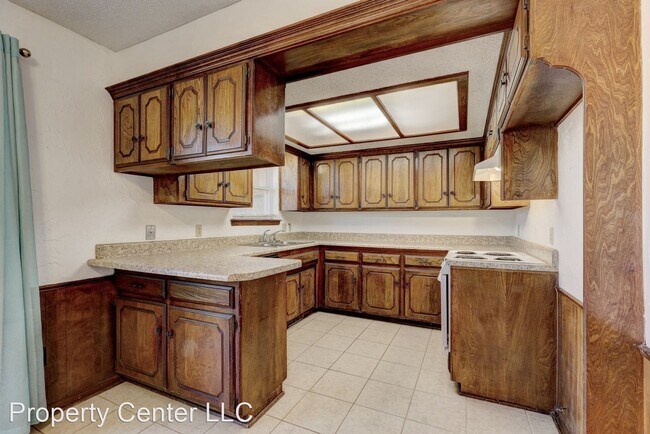 Building Photo - 3 br, 2 bath House - 1322 Summerton Place