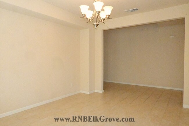 Building Photo - 8280 Columbo Cir