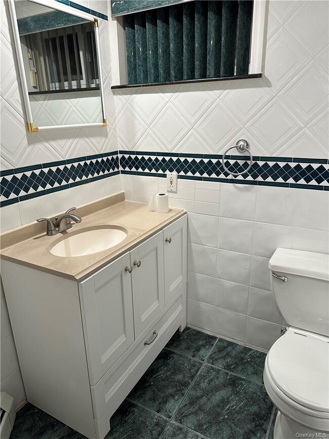 Building Photo - 123 Underhill Ave