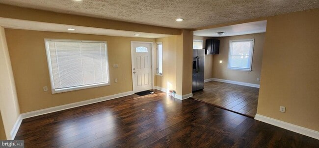 Building Photo - 623 New Jersey Ave