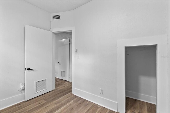 Building Photo - 1803 E Orange Ave