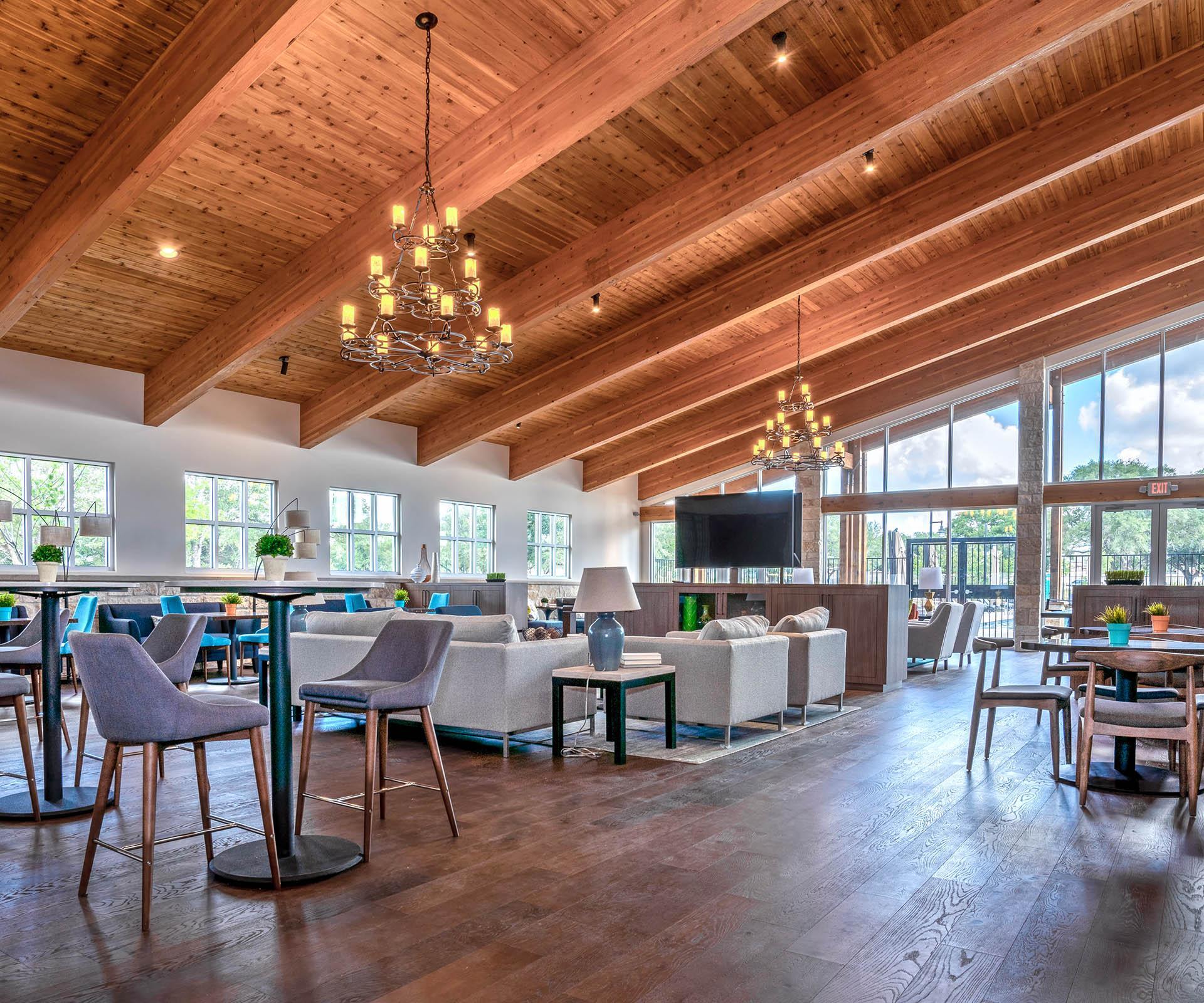 Building Photo - 300 La Joya Pass