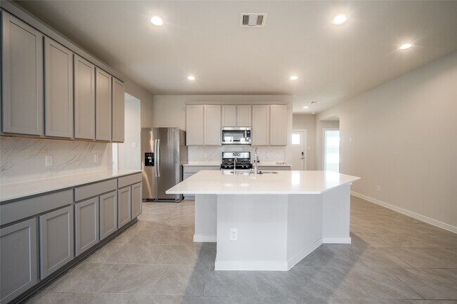 Building Photo - 29710 Wilkerson Ln