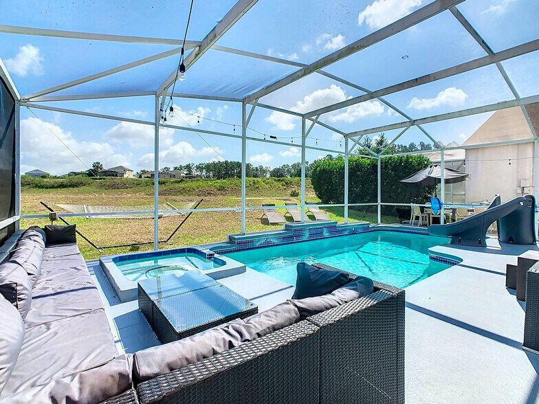 Building Photo - 1145 Troon Cir