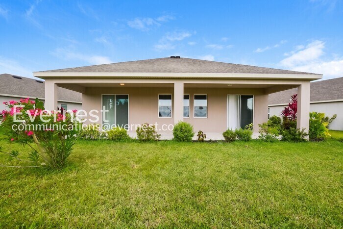 Building Photo - 1891 Castleton Dr