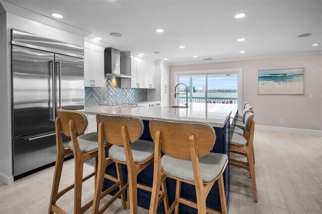 Building Photo - 804 Bay Point Dr