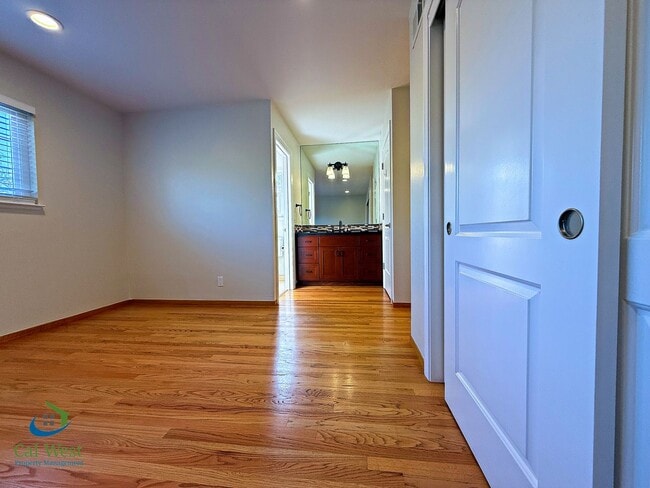 Building Photo - $5295 - 4 Bed/2 Bath Remodeled Home in Santa Clara