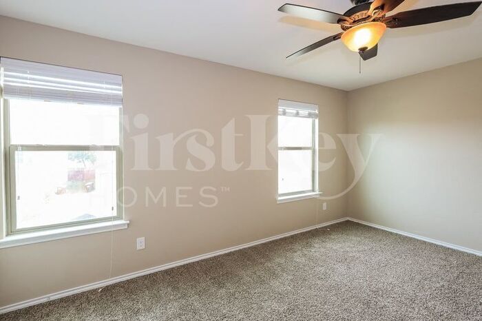 Building Photo - 9958 Balboa Island