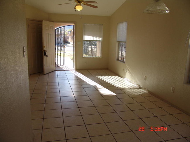 Building Photo - 8836 Norton St