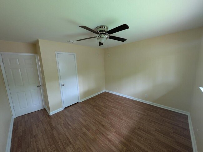 Building Photo - 14504 Waddesdon Bluff