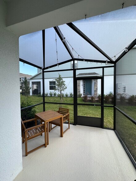 Building Photo - 5126 Tyson Ranch Blvd