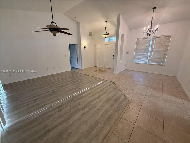 Building Photo - 3262 SW Cohutta St