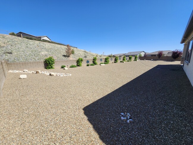 Building Photo - 5121 Porter Creek Dr