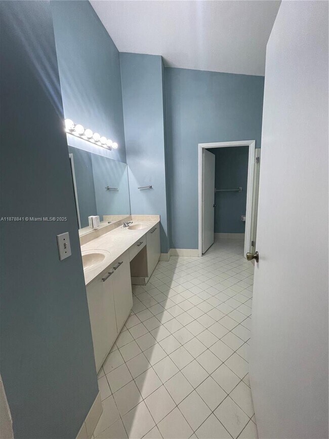 Building Photo - 1356 NW 159th Ln