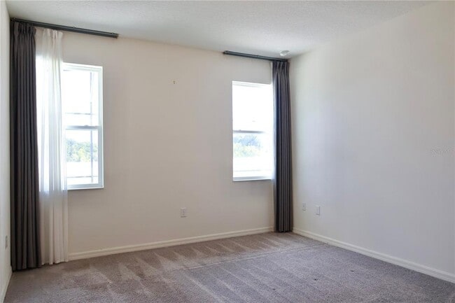 Building Photo - 2164 Carriage Pointe Loop