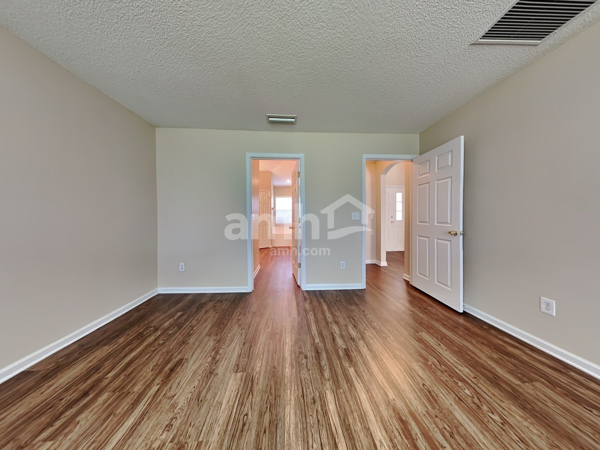 Building Photo - 11418 Deep Springs Dr S