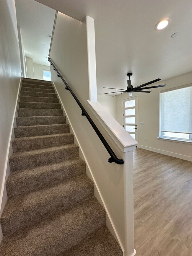 Building Photo - Ocean Views | Rooftop Deck | New Construction | For Lease $4,200/mo.