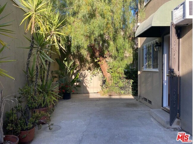 Building Photo - 8331 Blackburn Ave