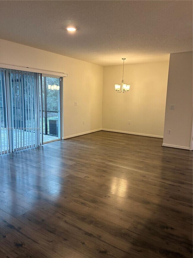 Building Photo - 1612 Primo Ct