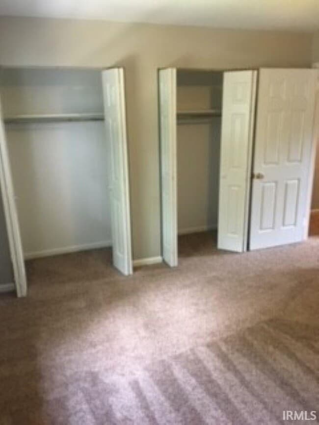 Building Photo - 1605 S Dorchester Dr