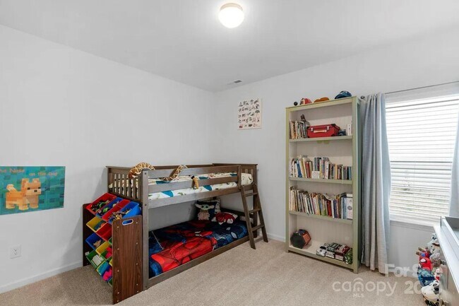 Building Photo - 106 Aspire Cir