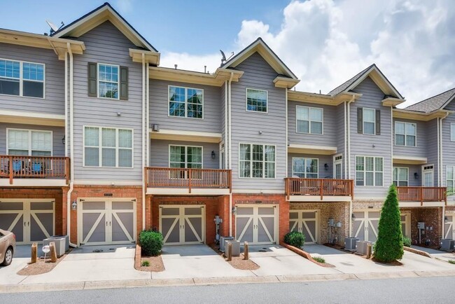 Building Photo - 10260 Billings Pointe