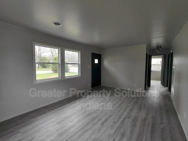 Building Photo - 533 Highland Ave