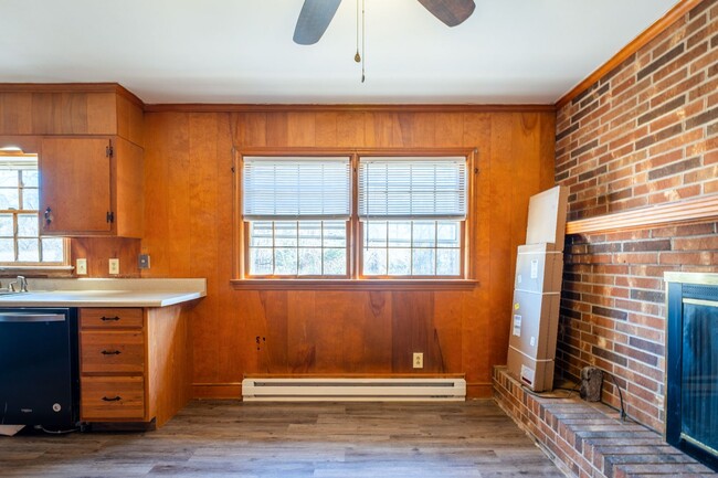 Building Photo - 3209 Pine Brook Ln