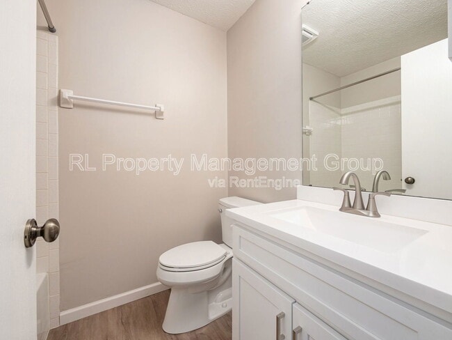 Building Photo - 1241 Villa Oaks Ct