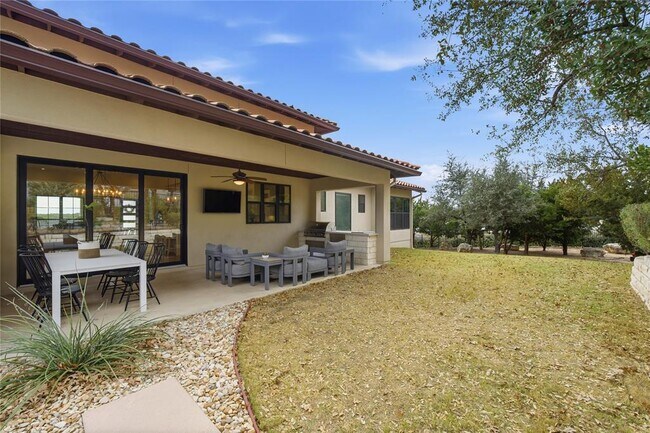 Building Photo - 321 Sweet Grass Ln