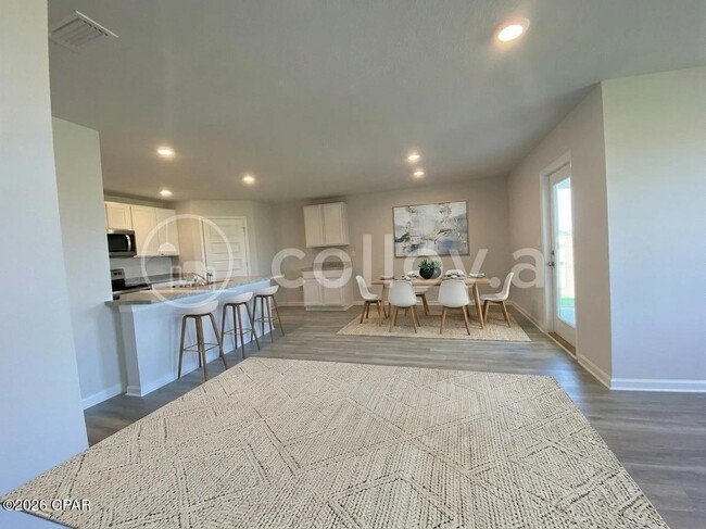 Building Photo - 4960 Shurer Ln