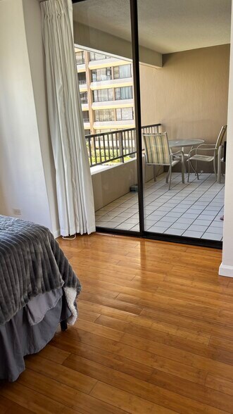 Building Photo - 1778 Ala Moana Blvd