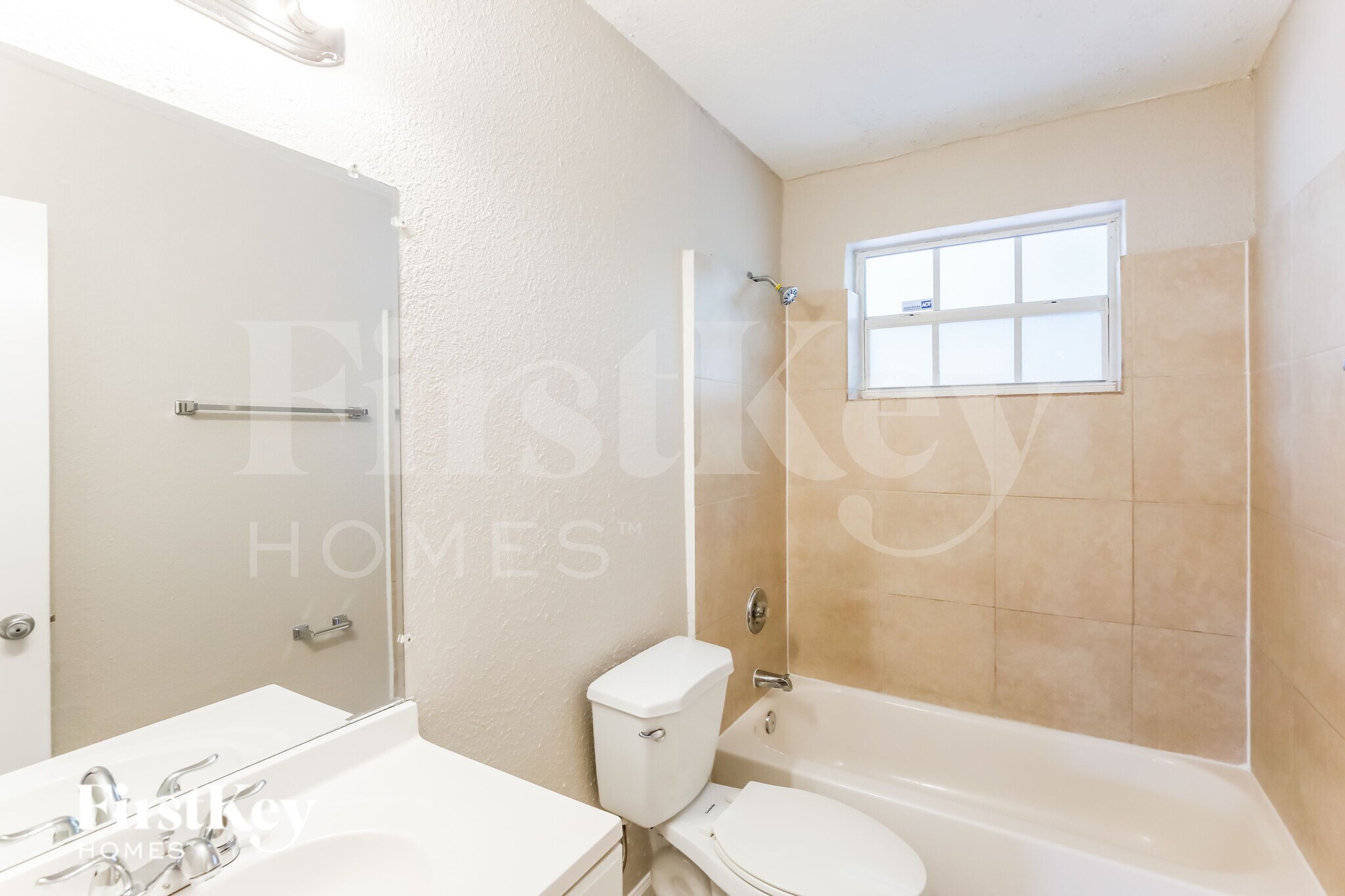 Building Photo - 4115 NW 185th St