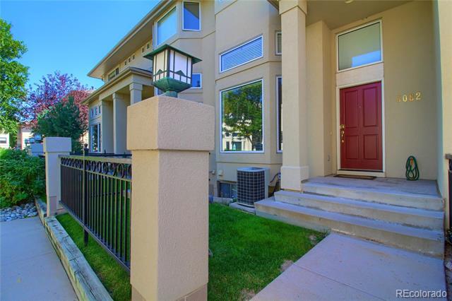 Building Photo - 5062 E Cherry Creek S Dr