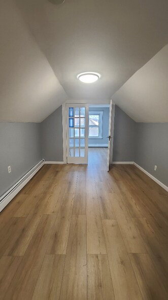 Building Photo - 571 Avenue A