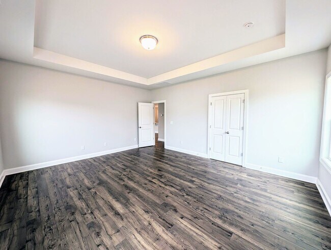 Building Photo - Barrington Dream Home