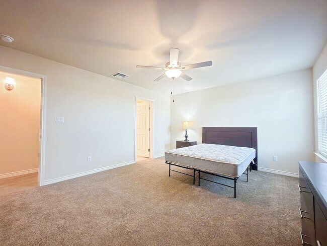 Building Photo - 1341 Bajada St